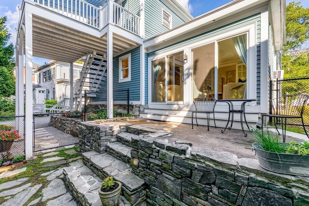 138 State St # 1