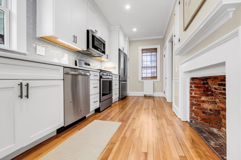 138 State St # 1