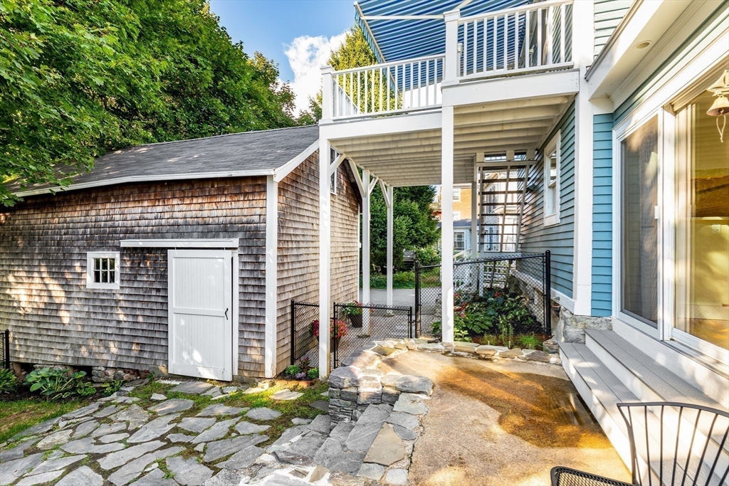 138 State St # 1