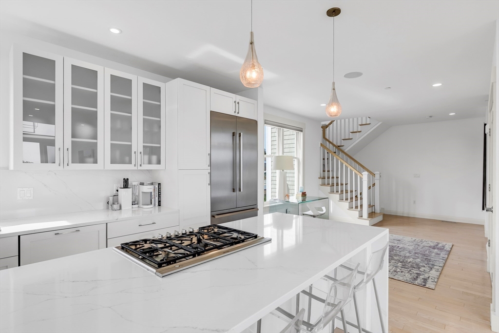 266 Merrimac St Unit B