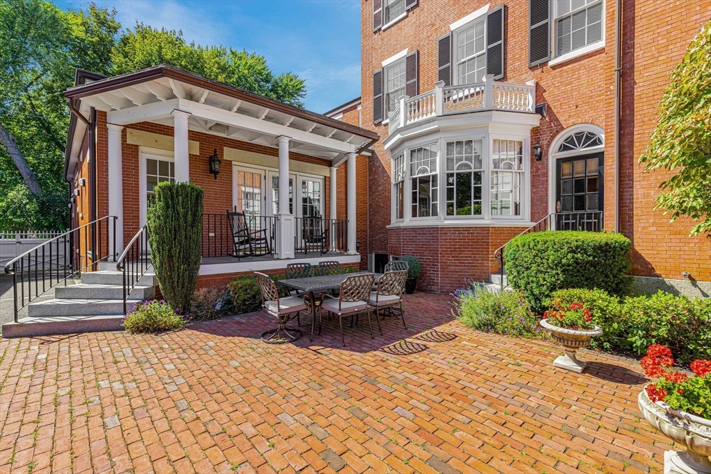 26 Winter St