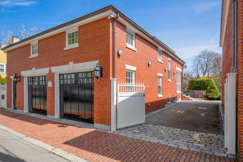 26 Winter St