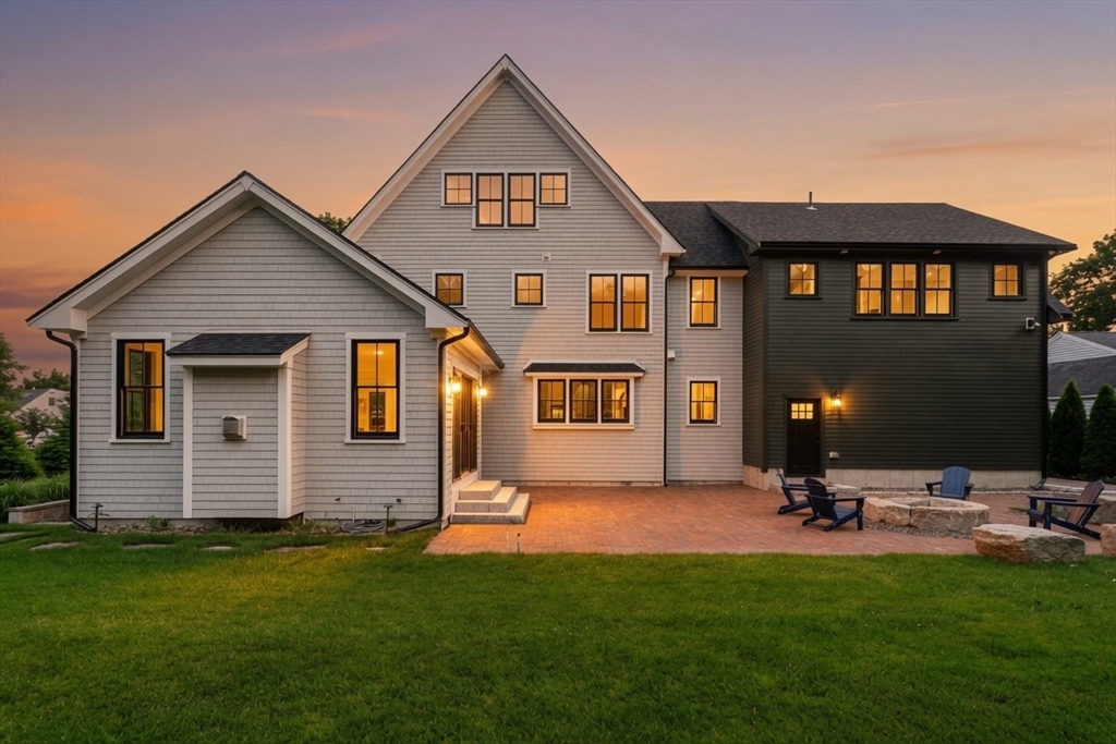 12 Roosevelt Pl - Open House: This Sat: 11-1PM / Sun: 2-4PM