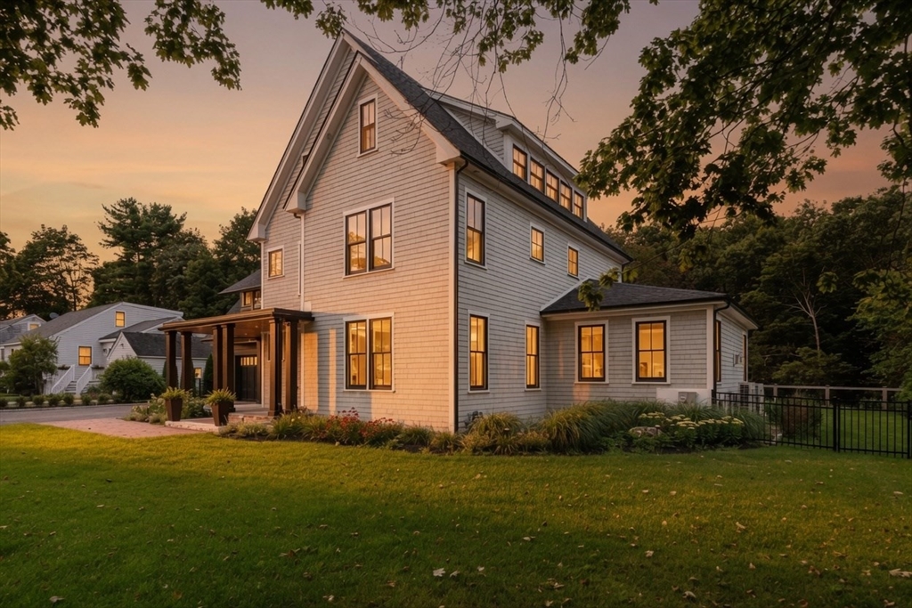 12 Roosevelt Pl - Open House: This Sat: 11-1PM / Sun: 2-4PM