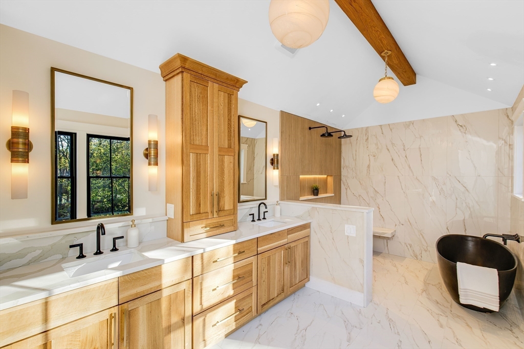 12 Roosevelt Pl - Open House: This Sat: 11-1PM / Sun: 2-4PM