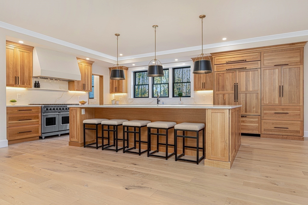 12 Roosevelt Pl - Open House: This Sat: 11-1PM / Sun: 2-4PM