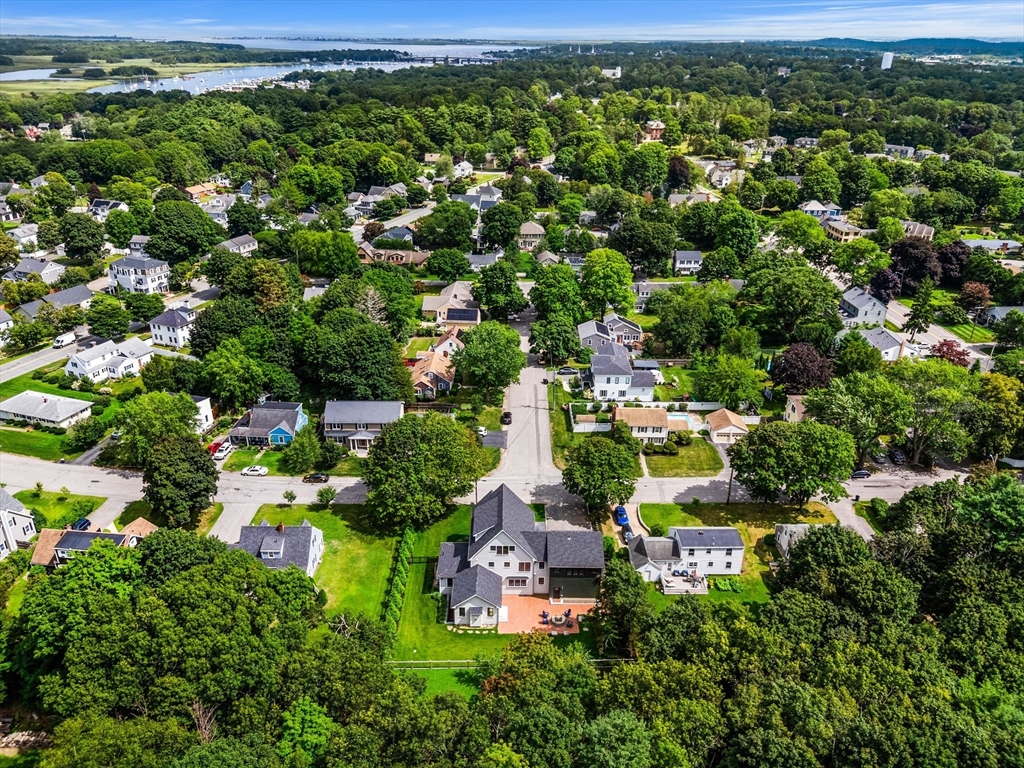 12 Roosevelt Pl - Open House: This Sat: 11-1PM / Sun: 2-4PM