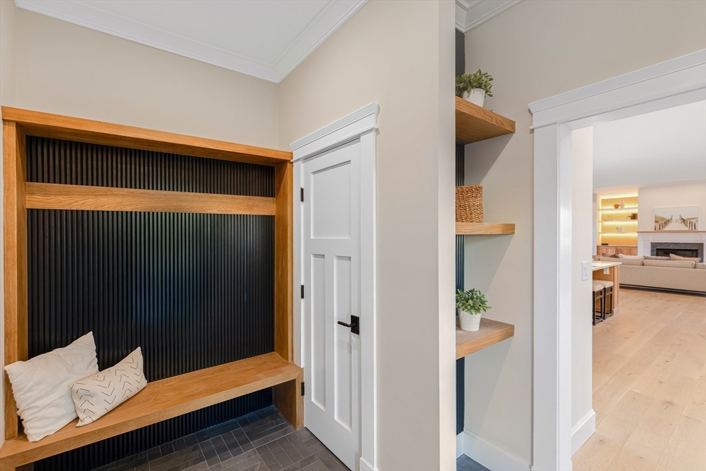 12 Roosevelt Pl - Open House: This Sat: 11-1PM / Sun: 2-4PM