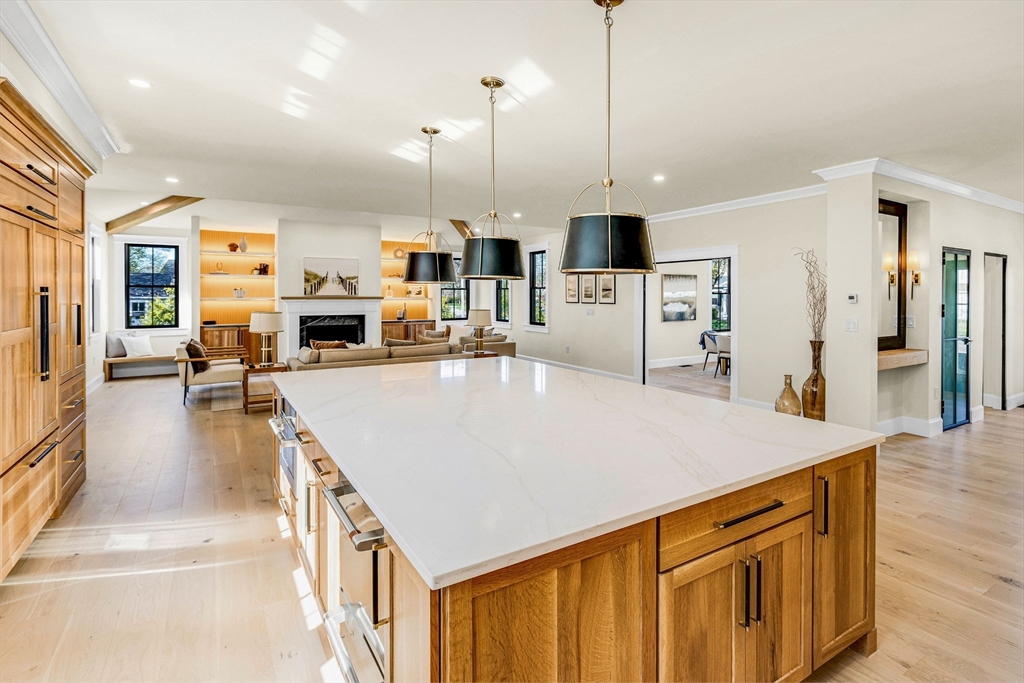 12 Roosevelt Pl