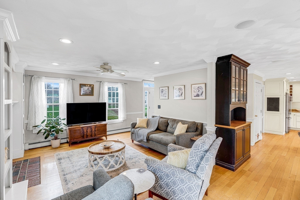 54 Old Merrill St