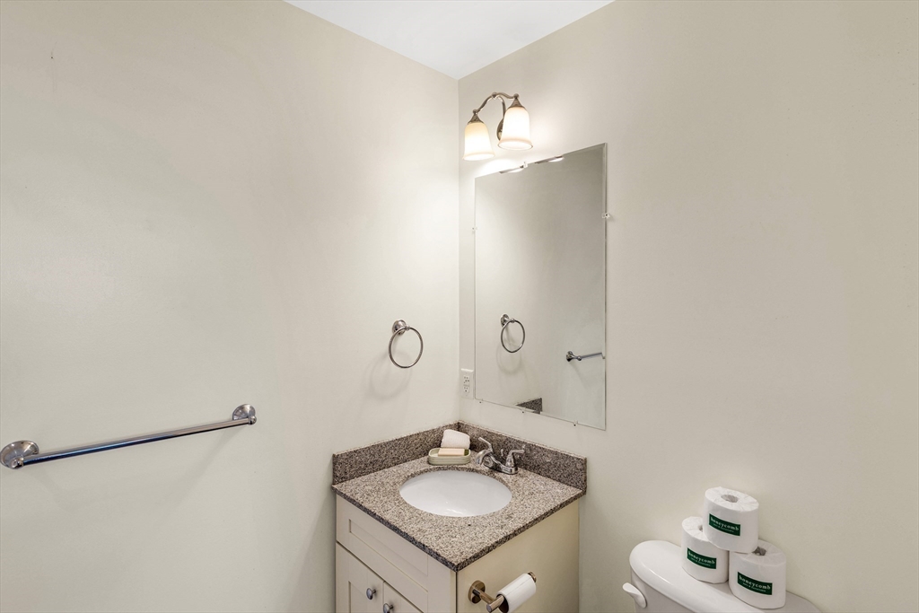 125 Water St # 125