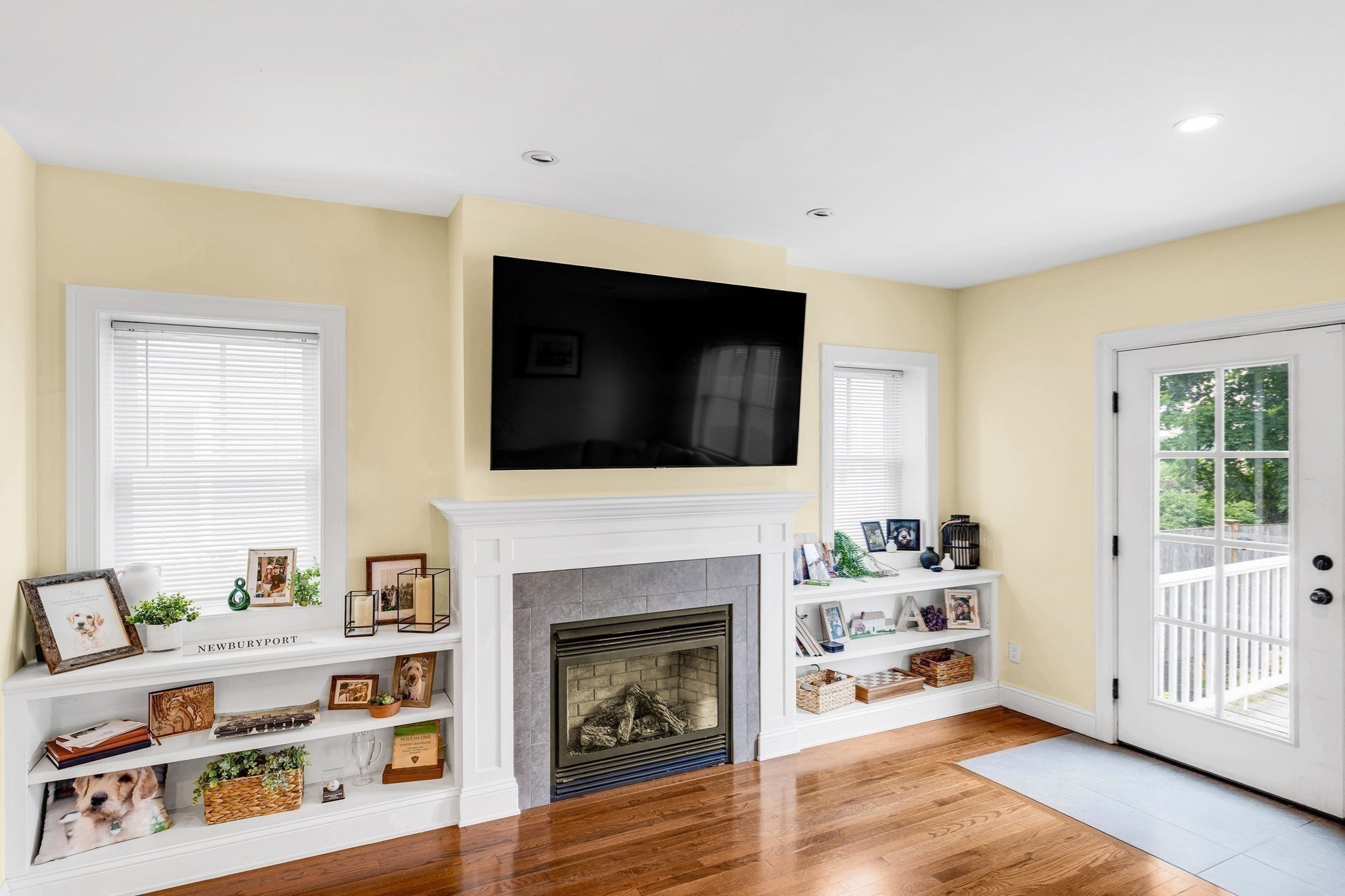 123-125 Water St # 123