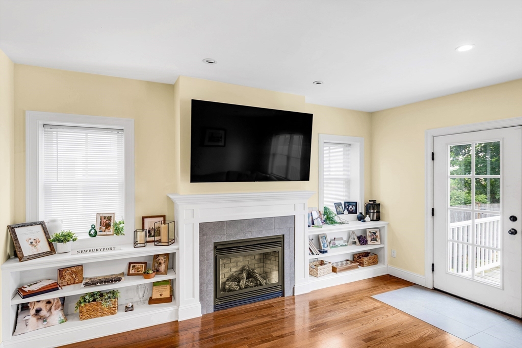 123-125 Water St # 123
