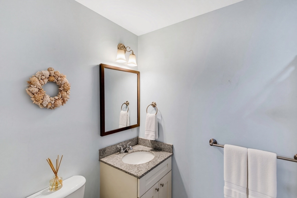 123-125 Water St # 123