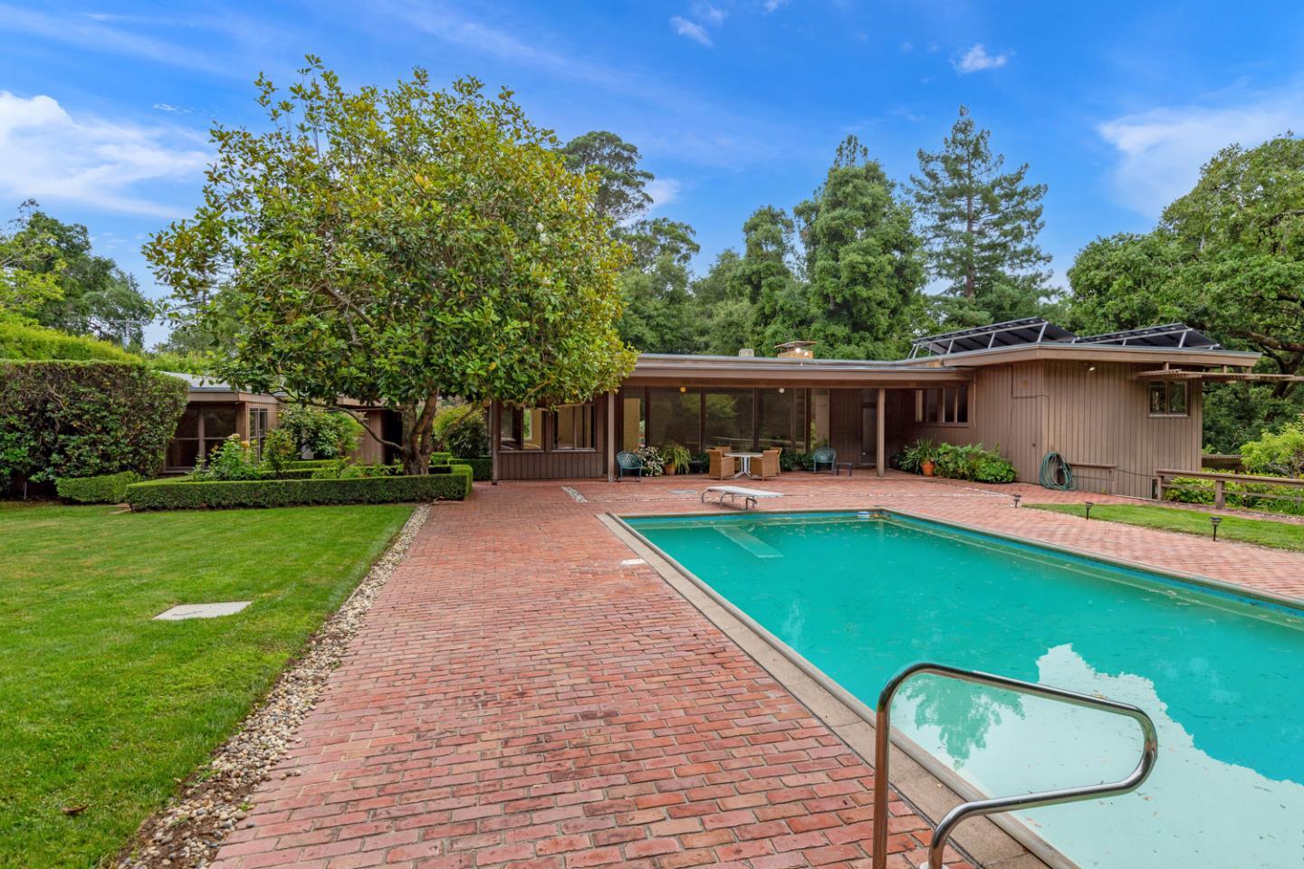 259 Kings Mountain RD