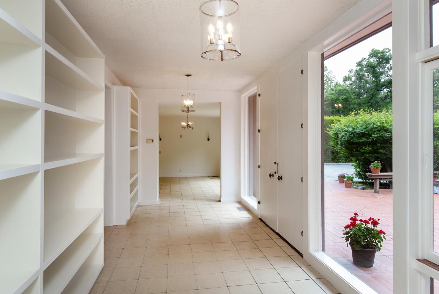 259 Kings Mountain RD