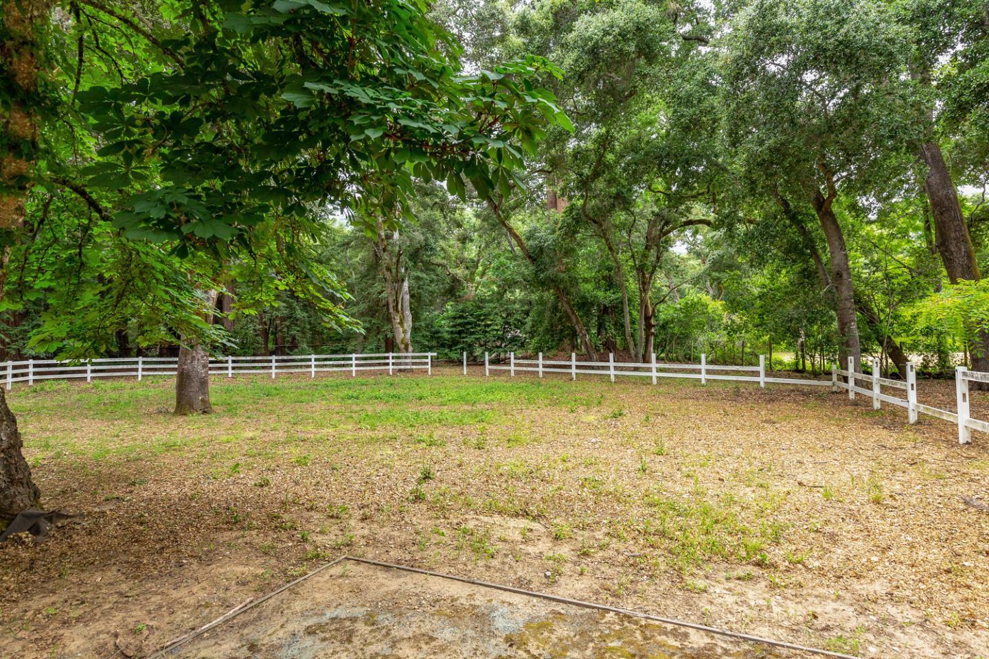 259 Kings Mountain RD