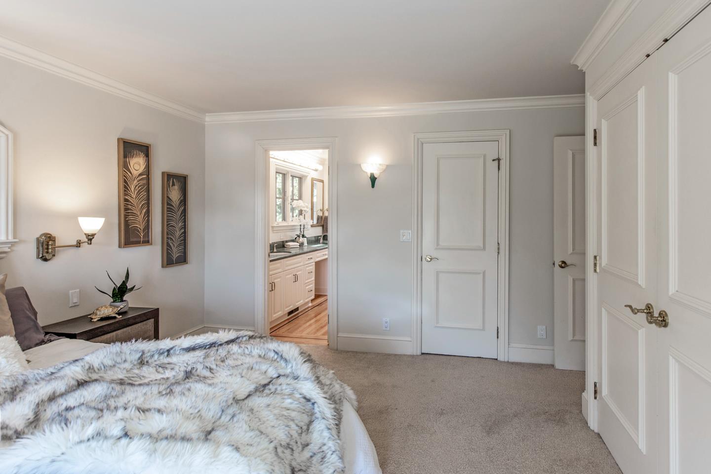 129 Hillside Drive