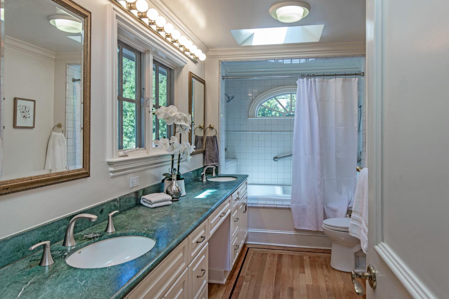 129 Hillside Drive