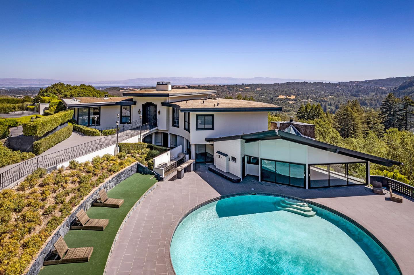 835 La Honda Road