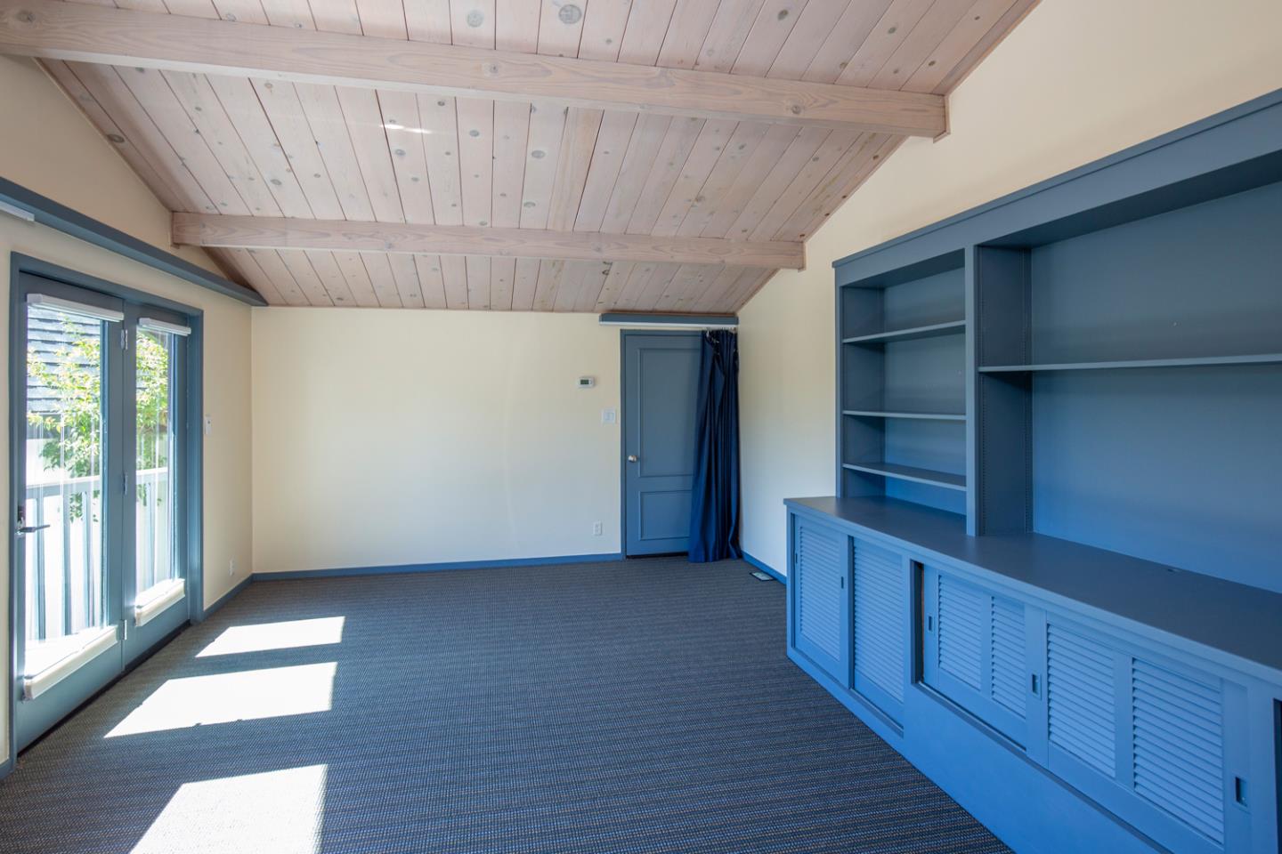 835 La Honda Road