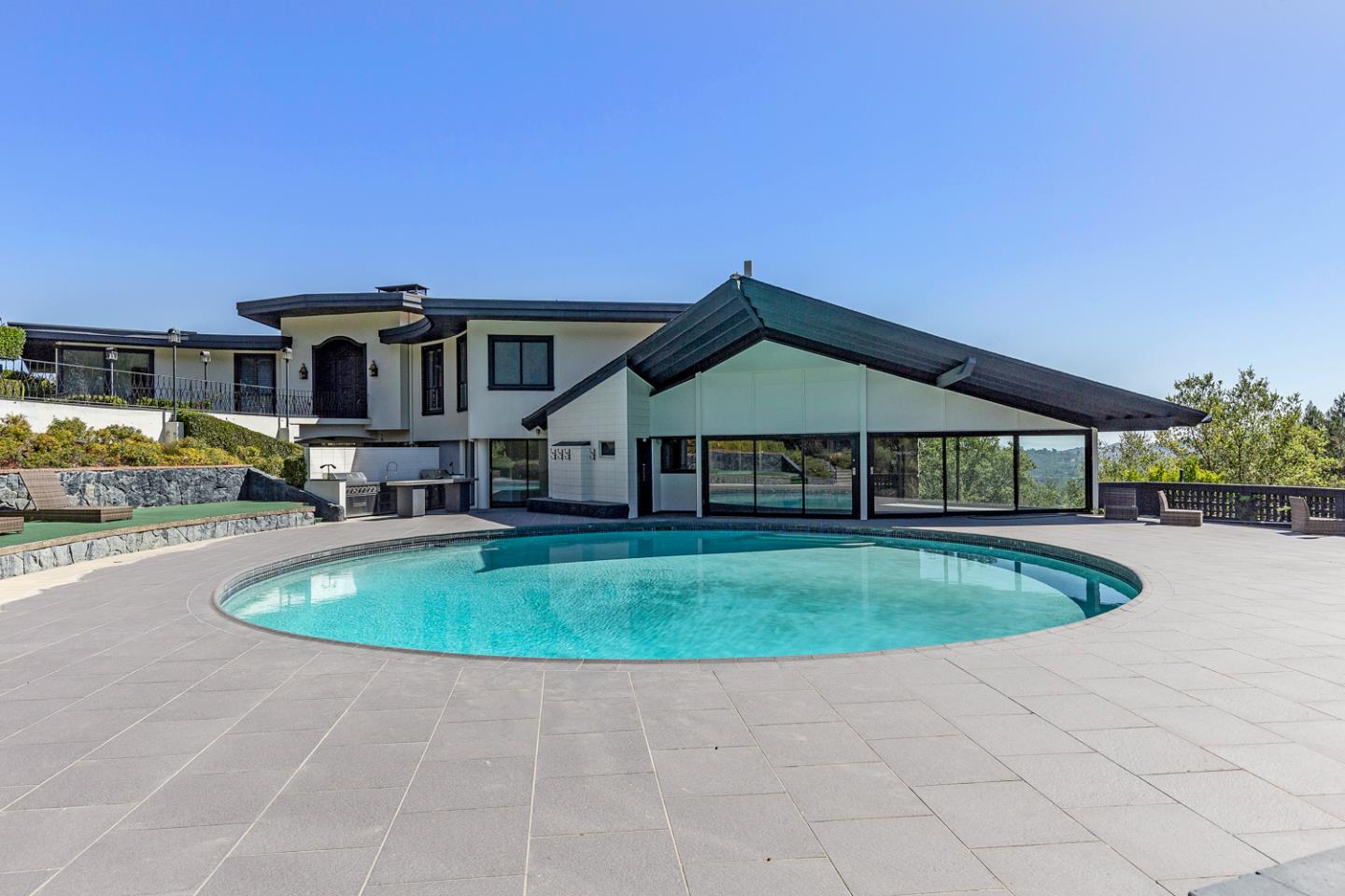 835 La Honda Road