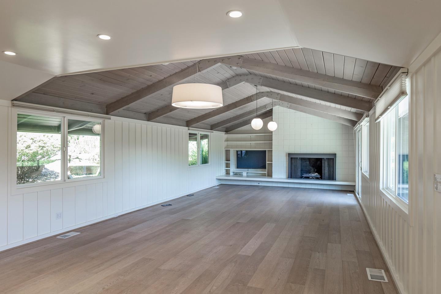 835 La Honda Road