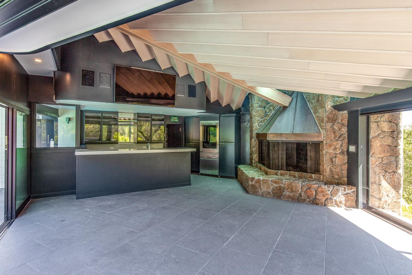 835 La Honda Road