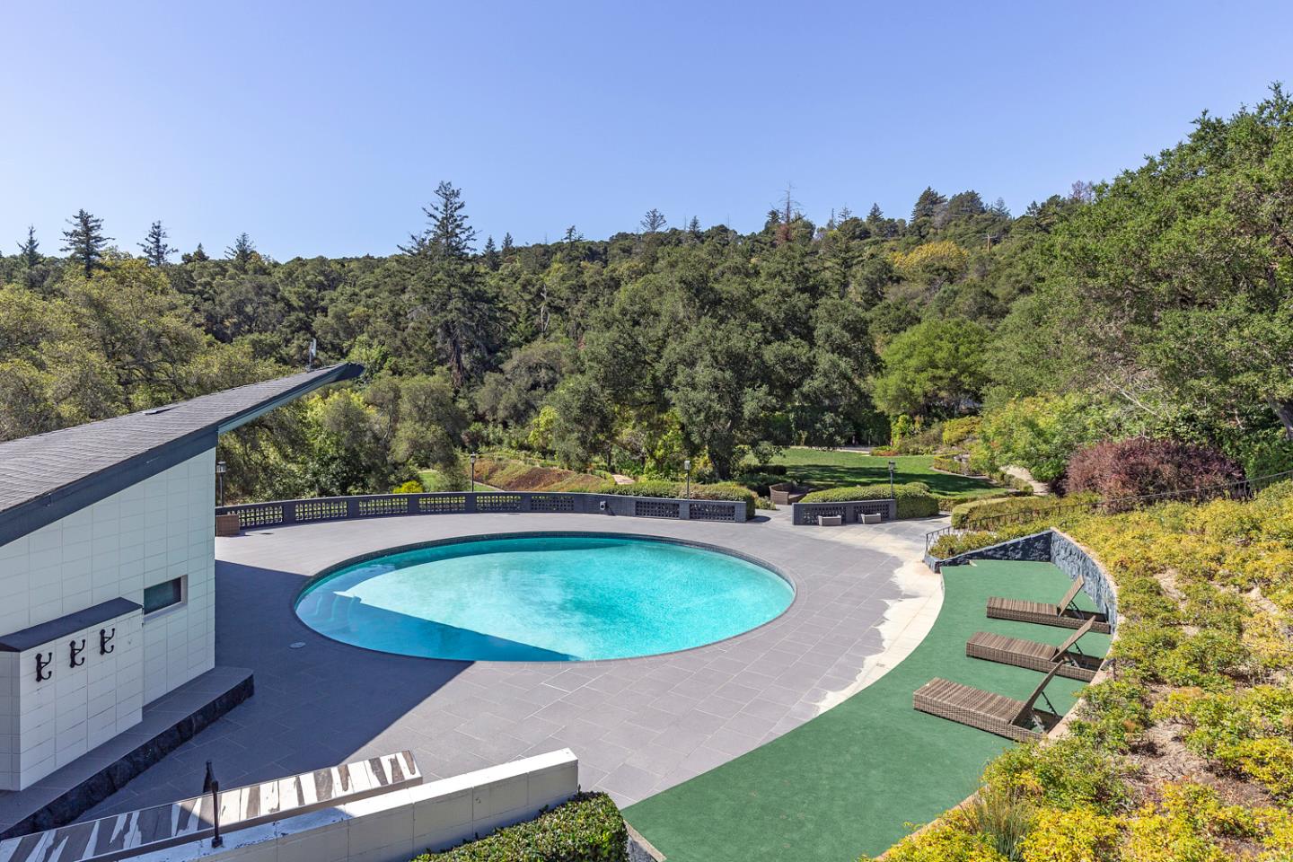 835 La Honda Road