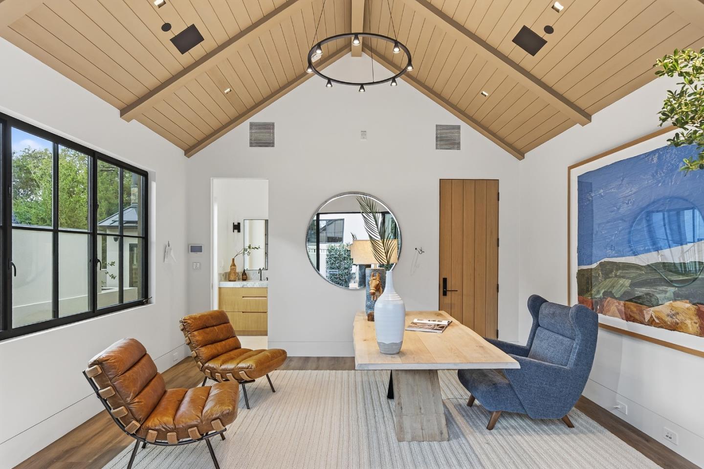 6 Cedar Lane