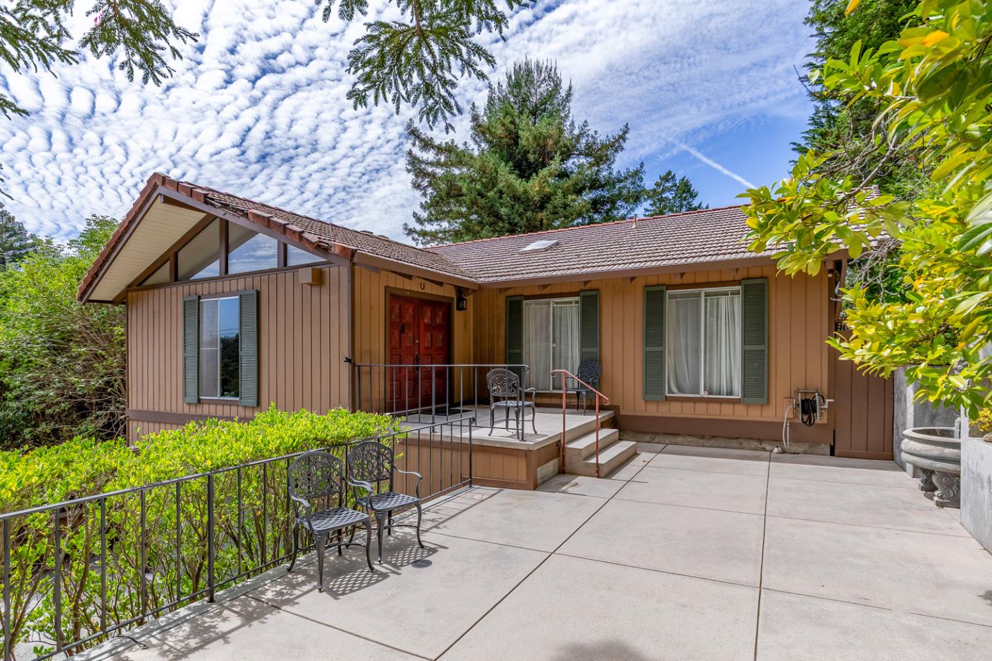 115 Forest View RD