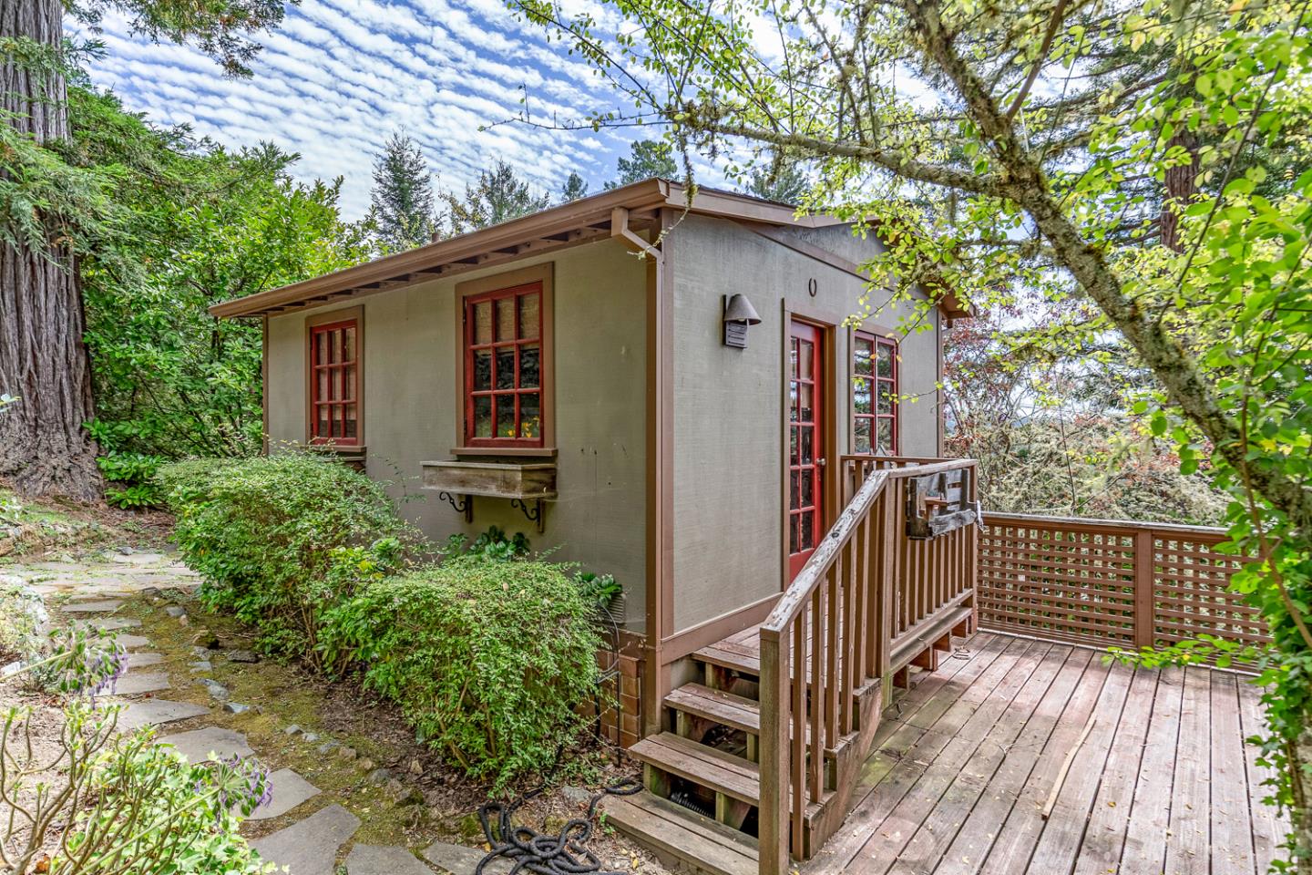 115 Forest View RD