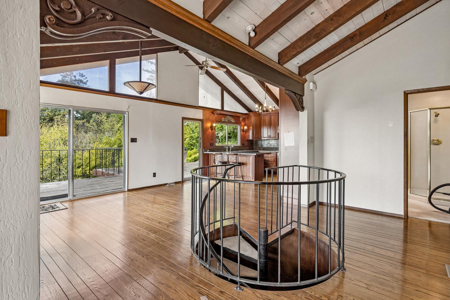 115 Forest View RD