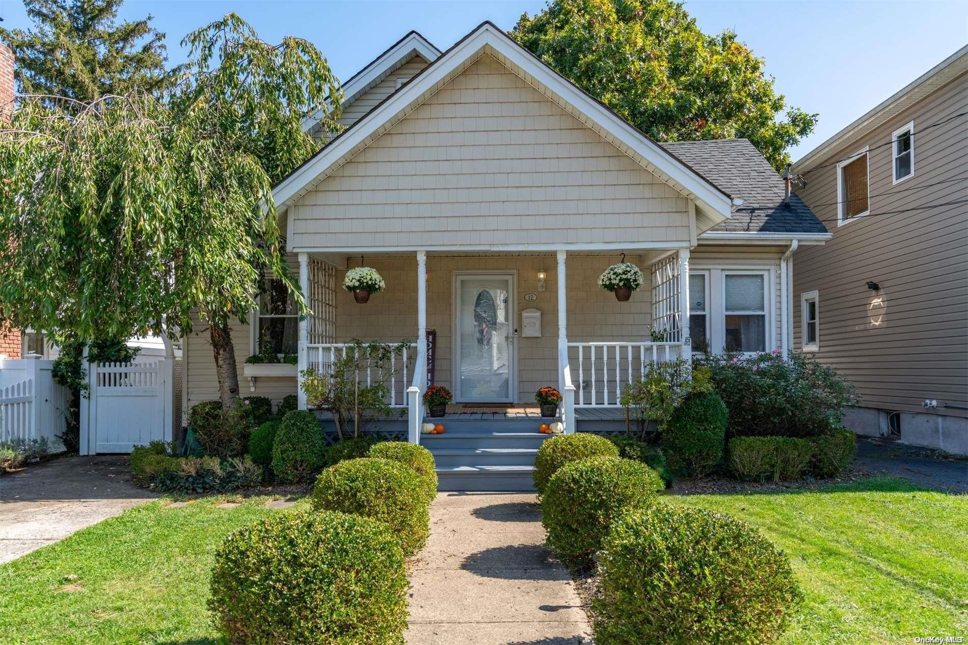 12 Chicago Avenue
