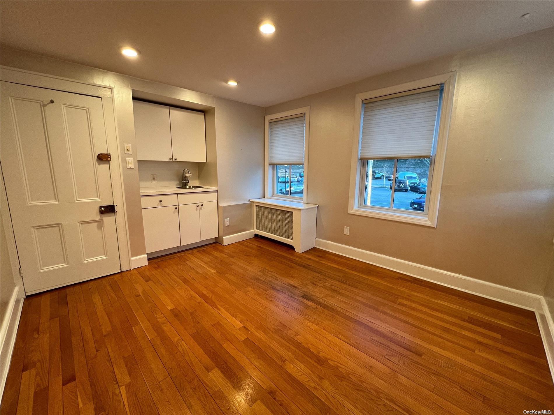 117 Main Street Unit: 2C
