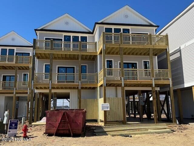 723 N Topsail Drive