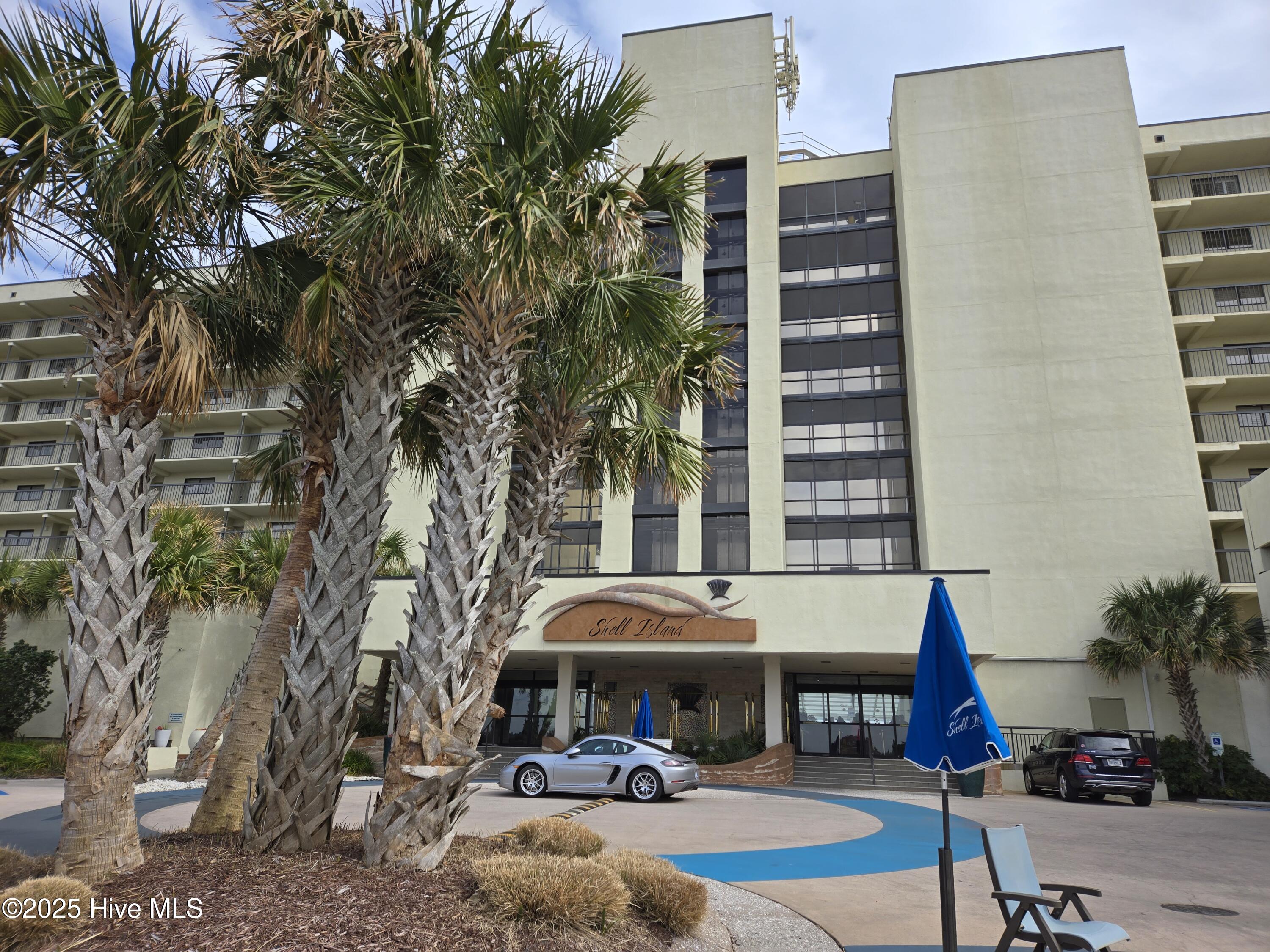 2700 N Lumina Avenue Unit 716