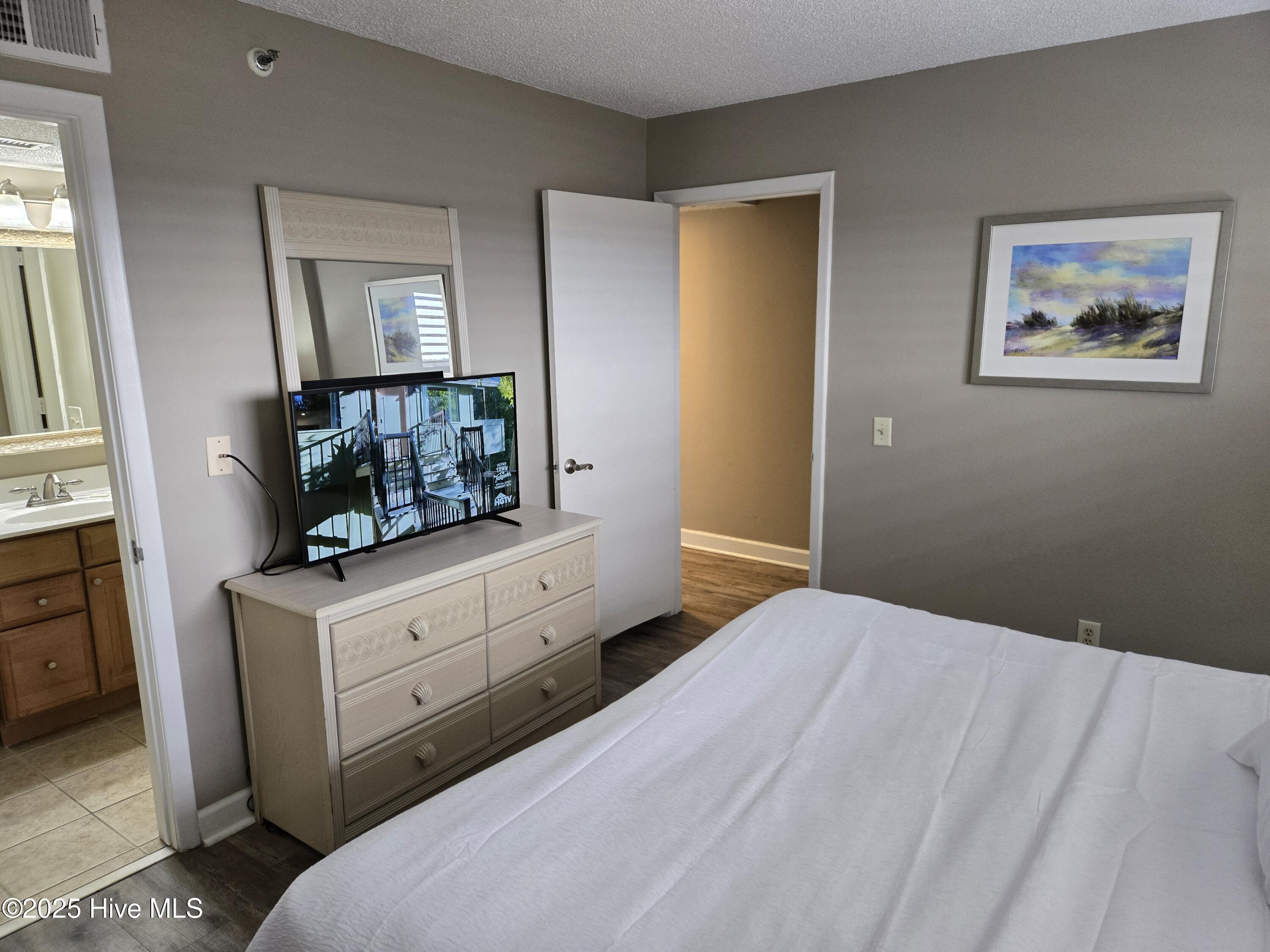 2700 N Lumina Avenue Unit 716