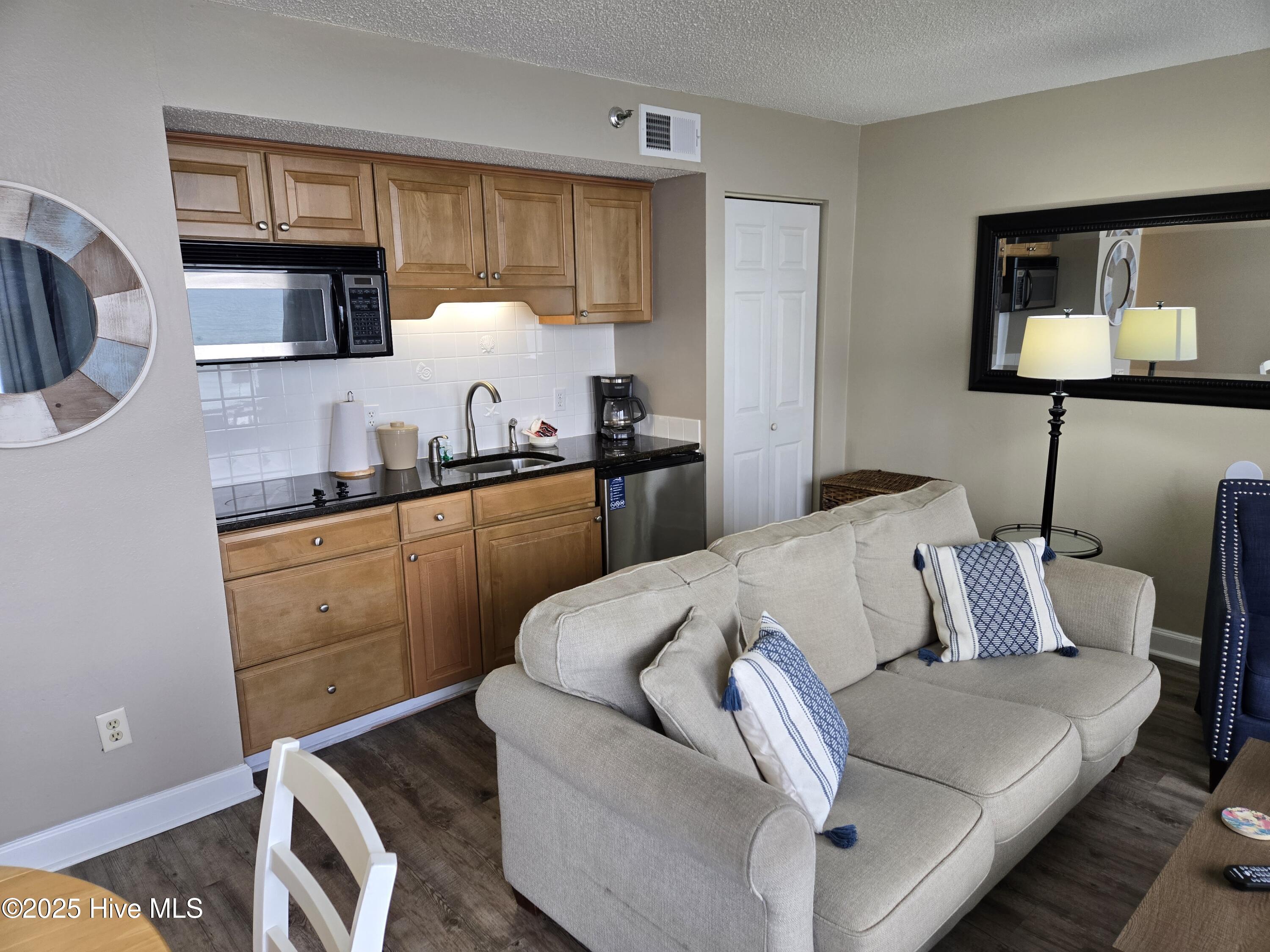 2700 N Lumina Avenue Unit 716