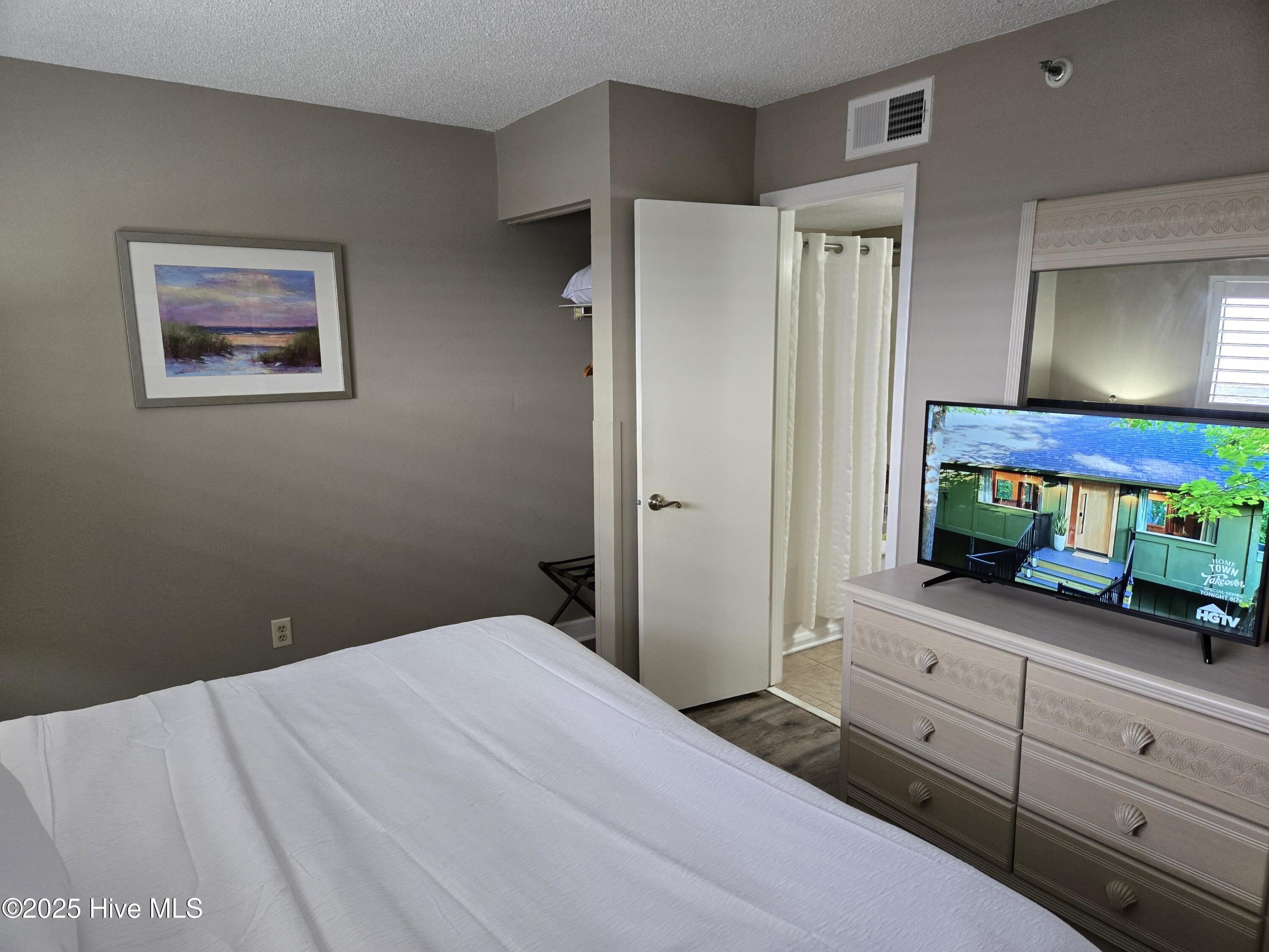 2700 N Lumina Avenue Unit 716
