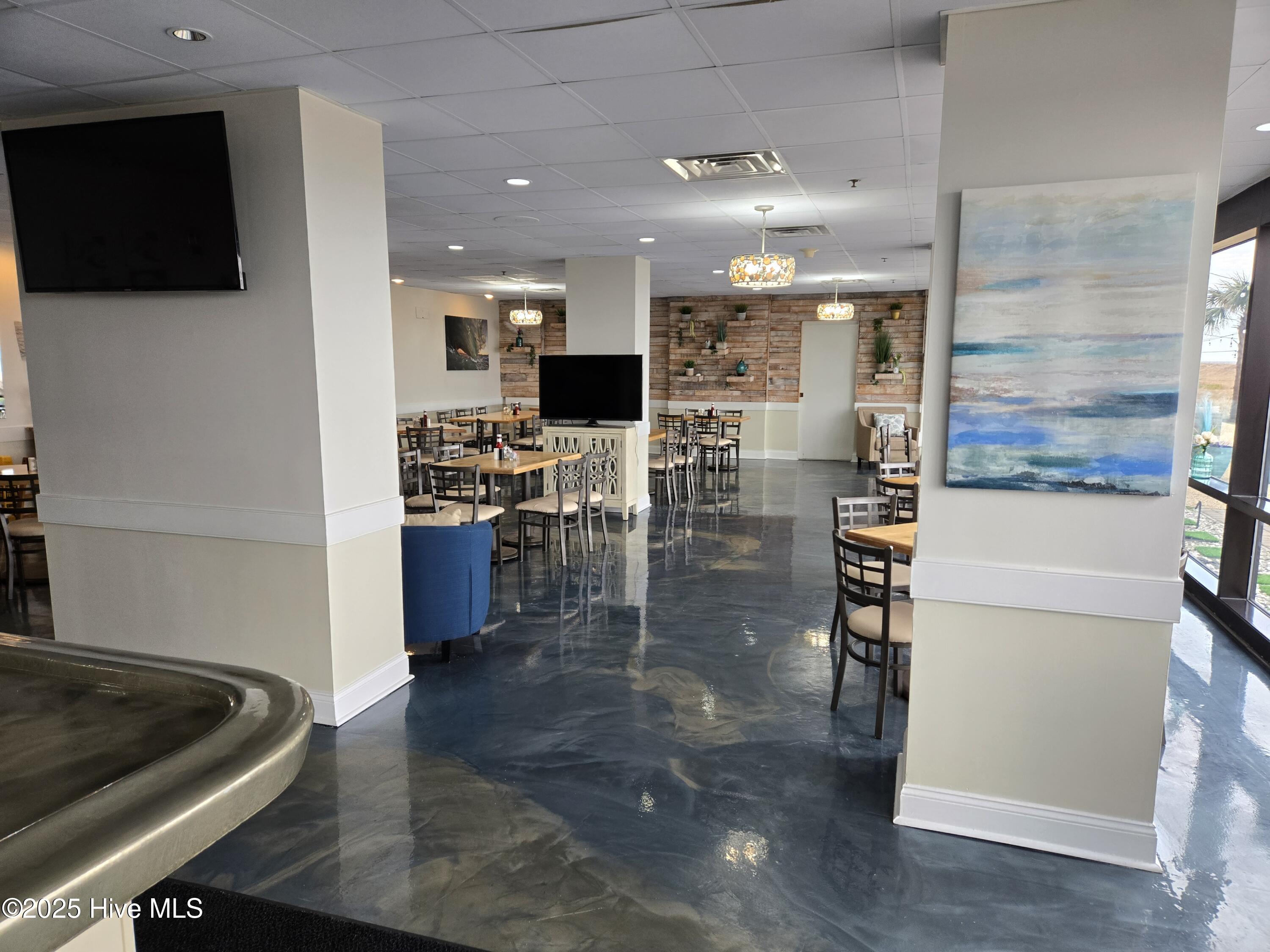 2700 N Lumina Avenue Unit 716