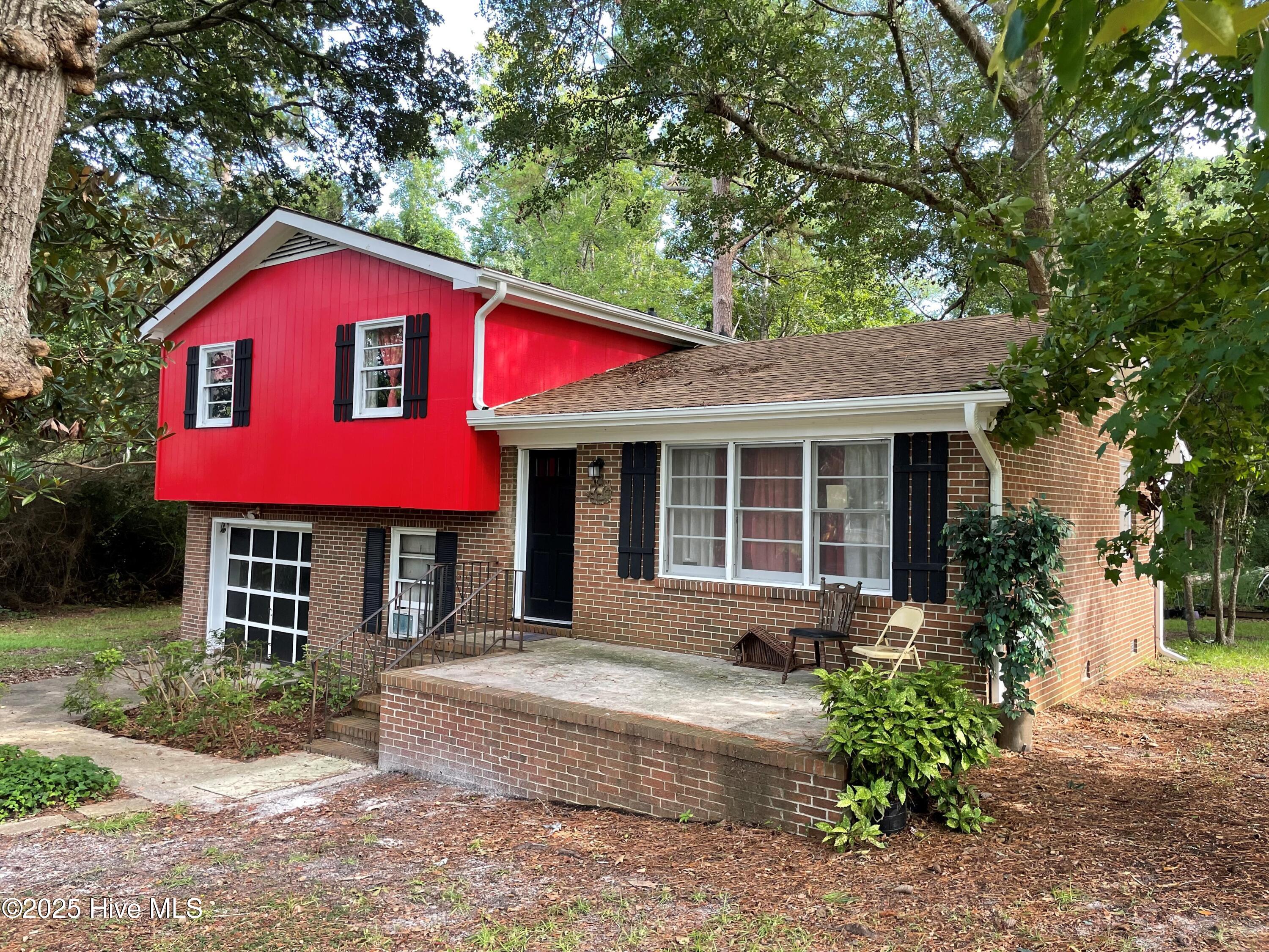 134 Channel Haven Drive S