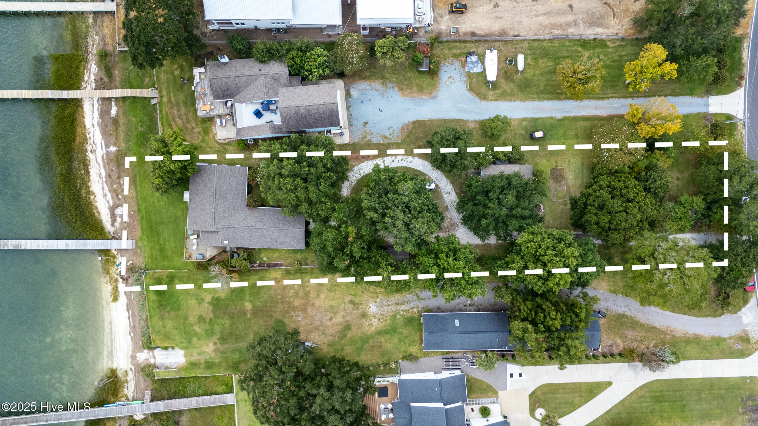 2100 Scotts Hill Loop Road