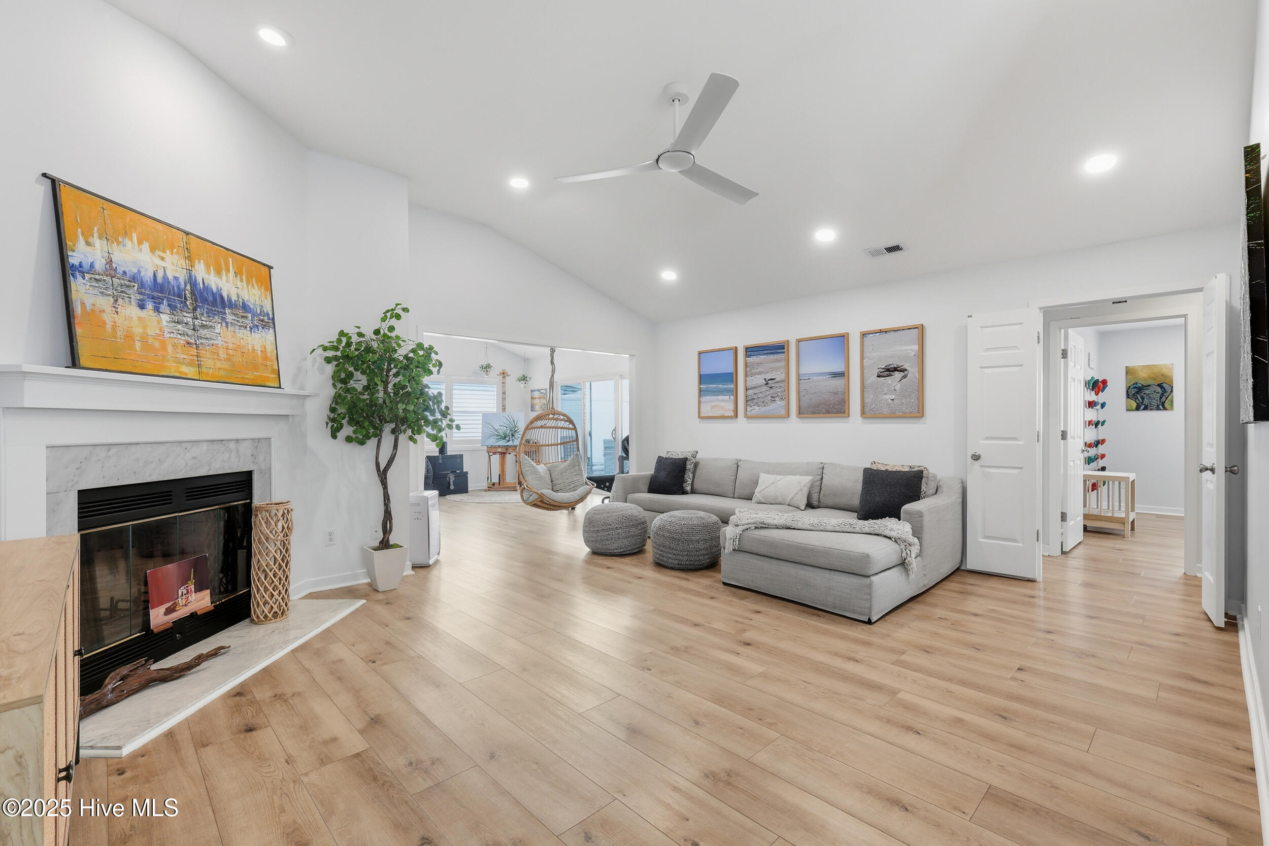 1208 Clipper Lane