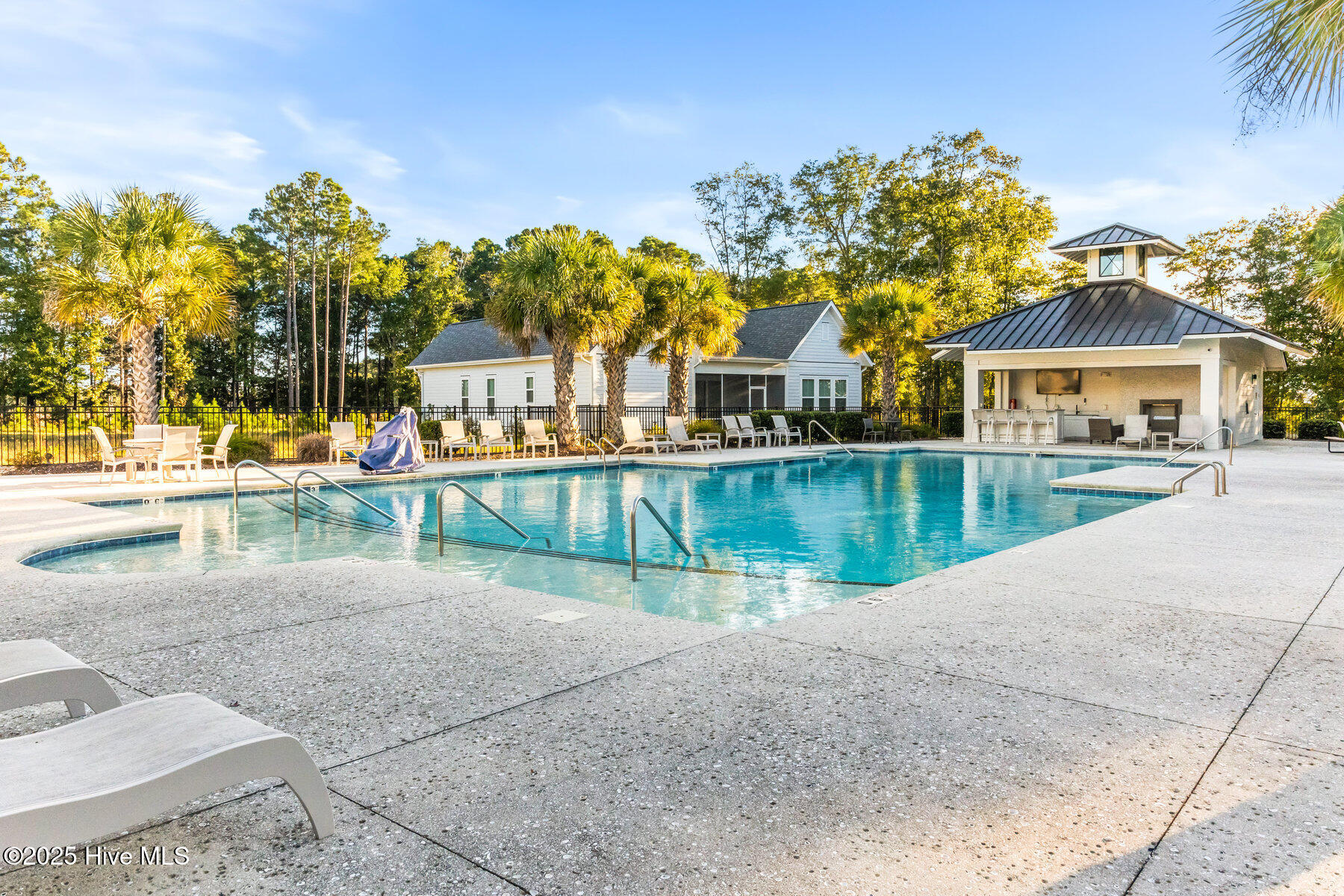 1712 Herons View Drive