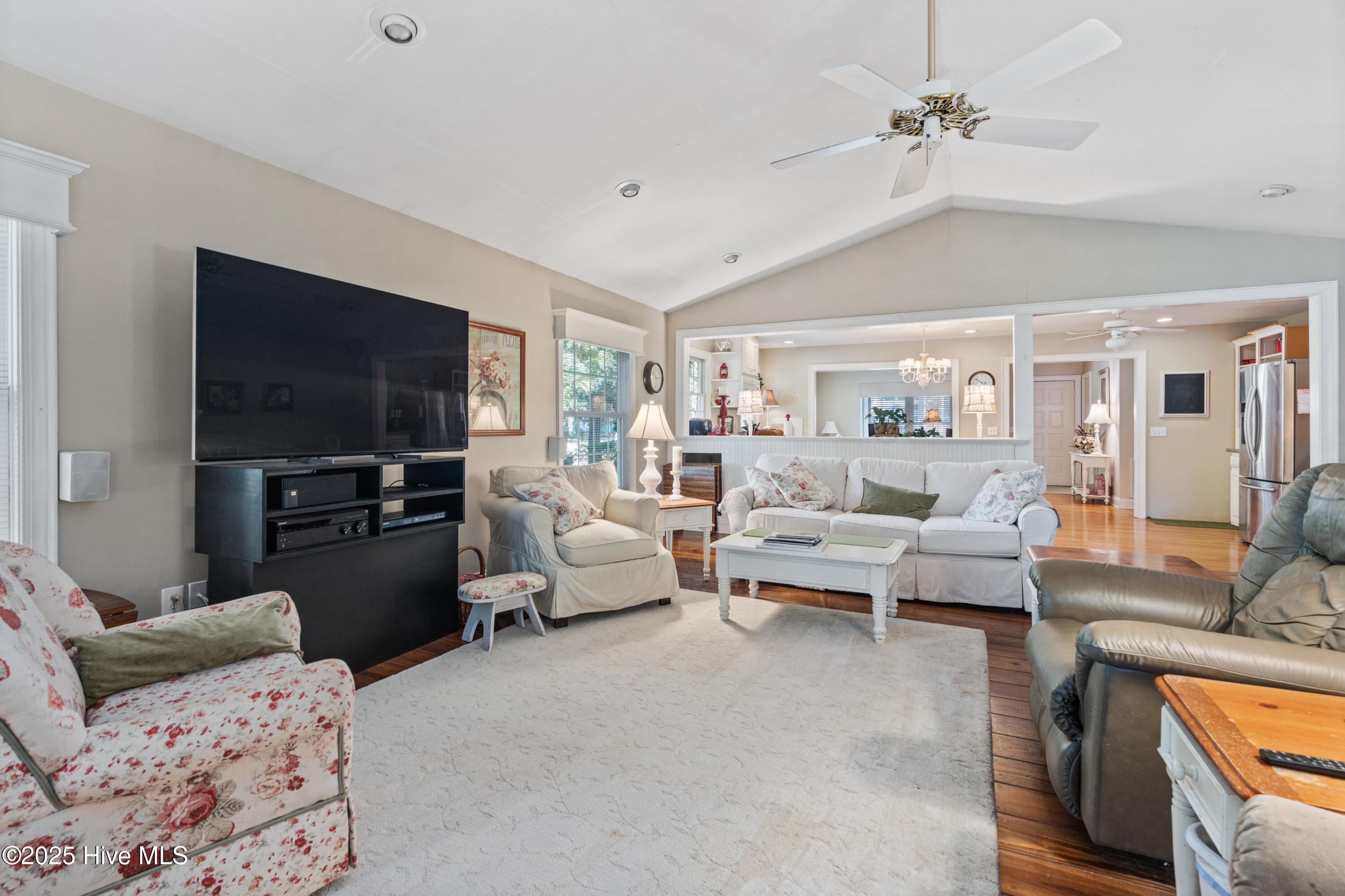 211 Sandybrook Road