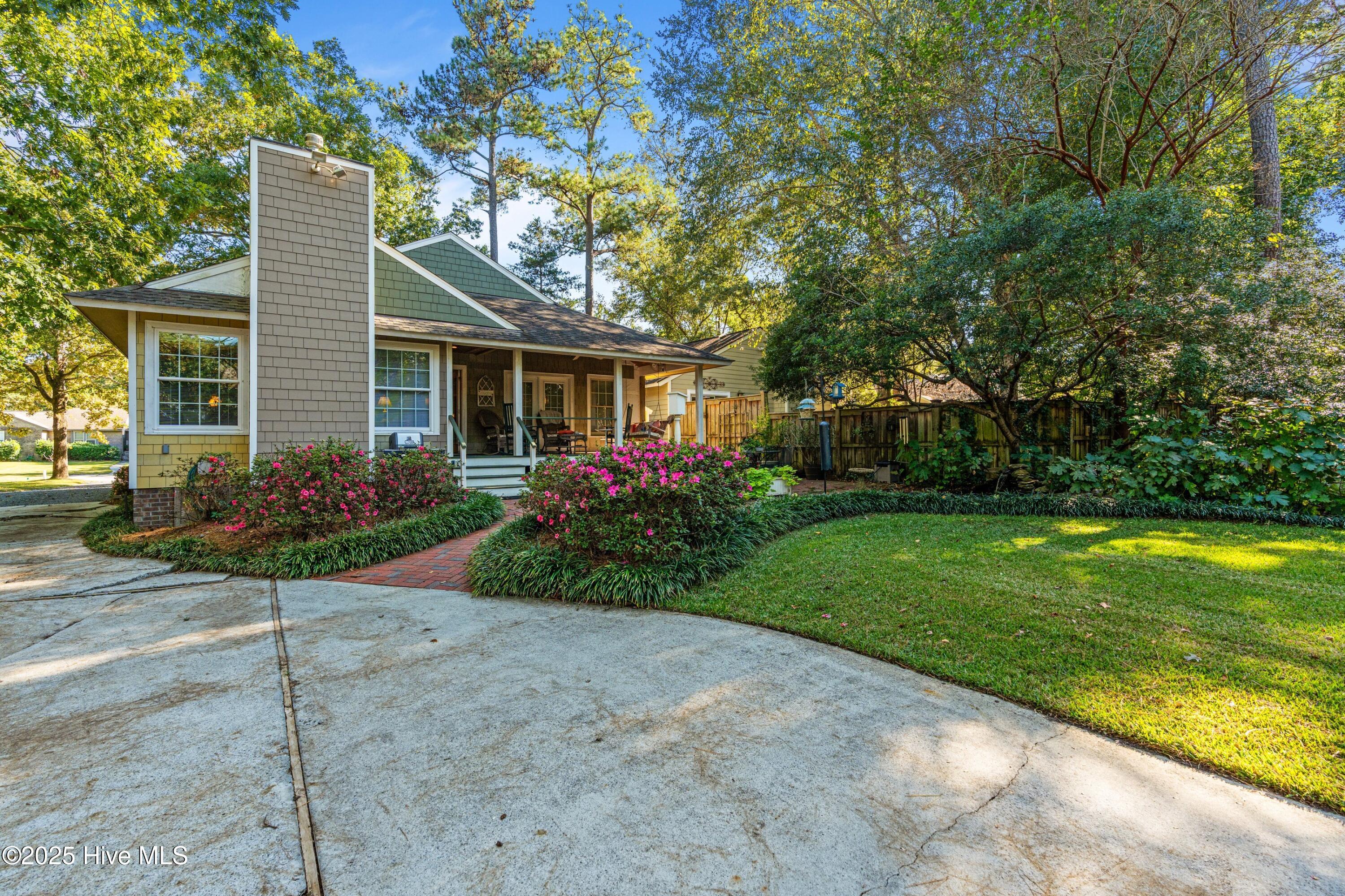 211 Sandybrook Road