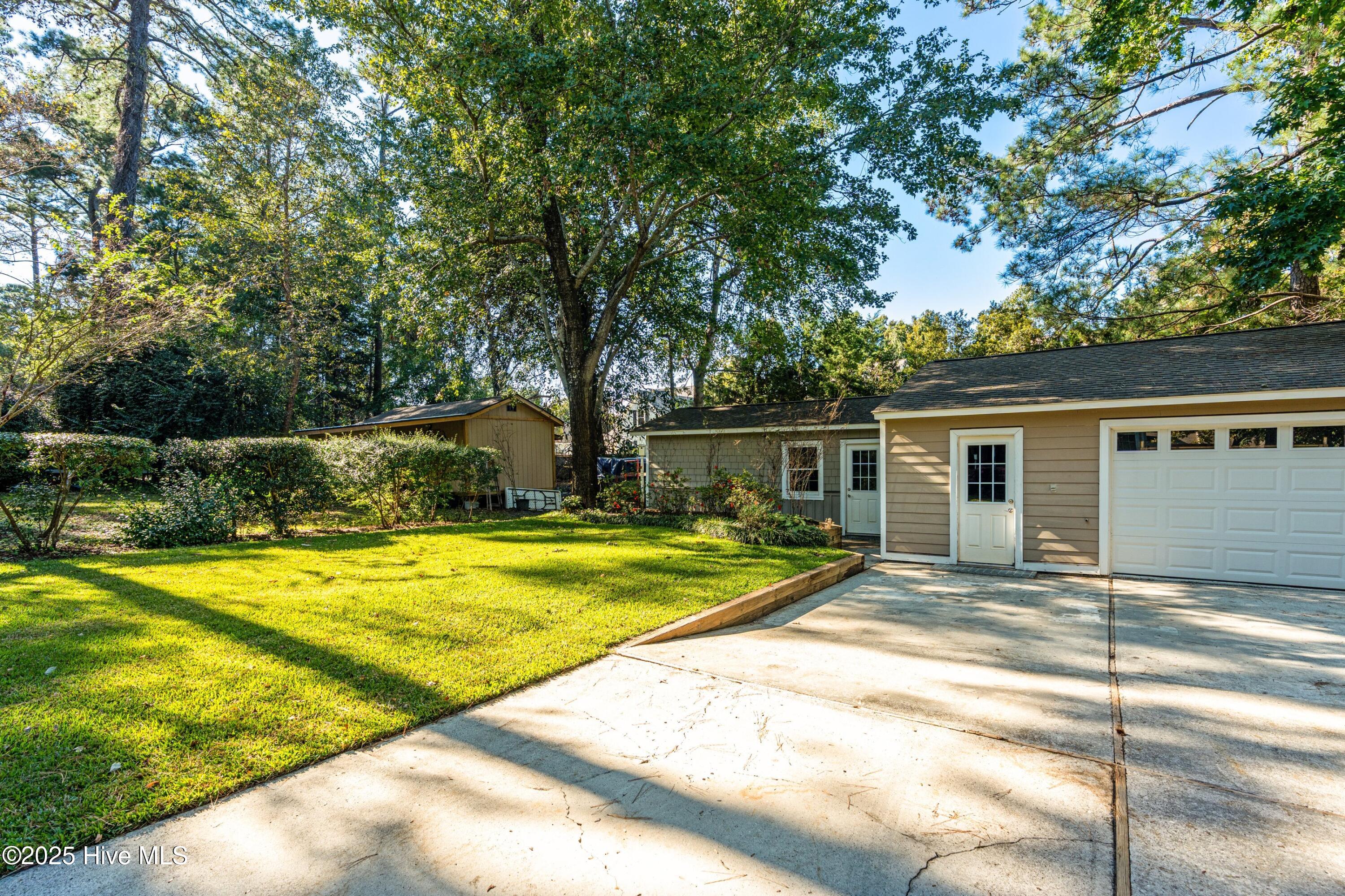 211 Sandybrook Road