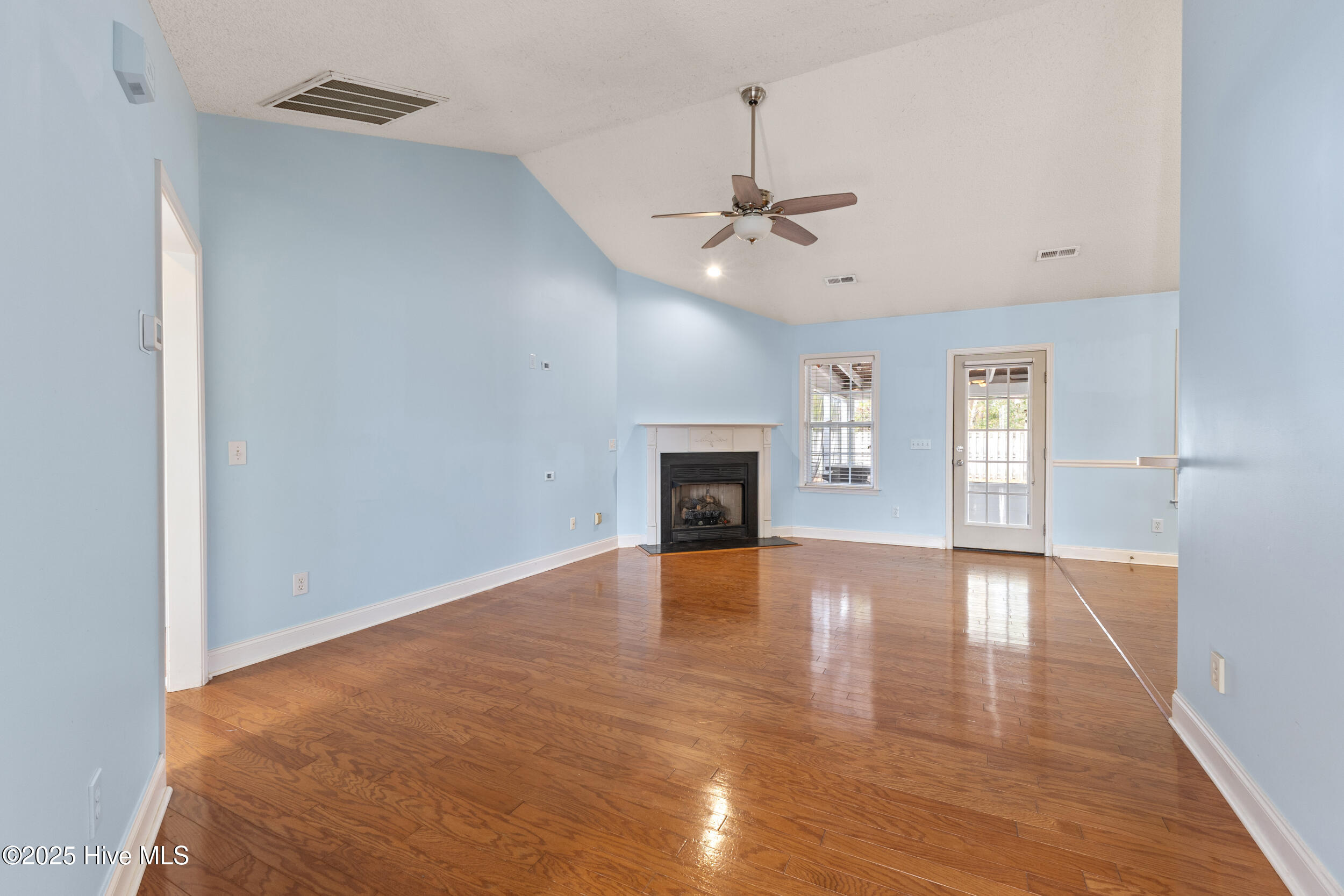 6304 Lenoir Drive