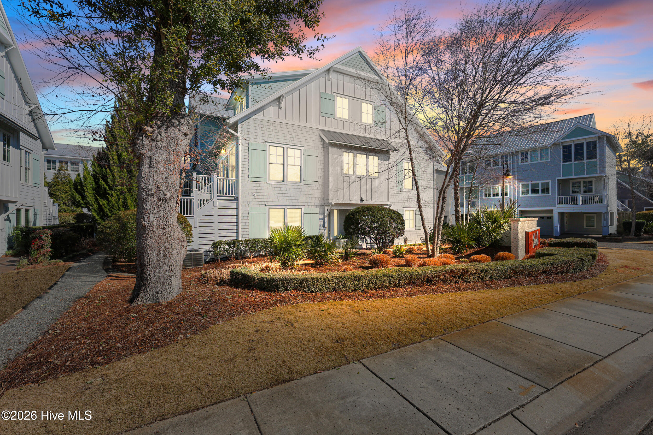 1705 Tearthumb Court